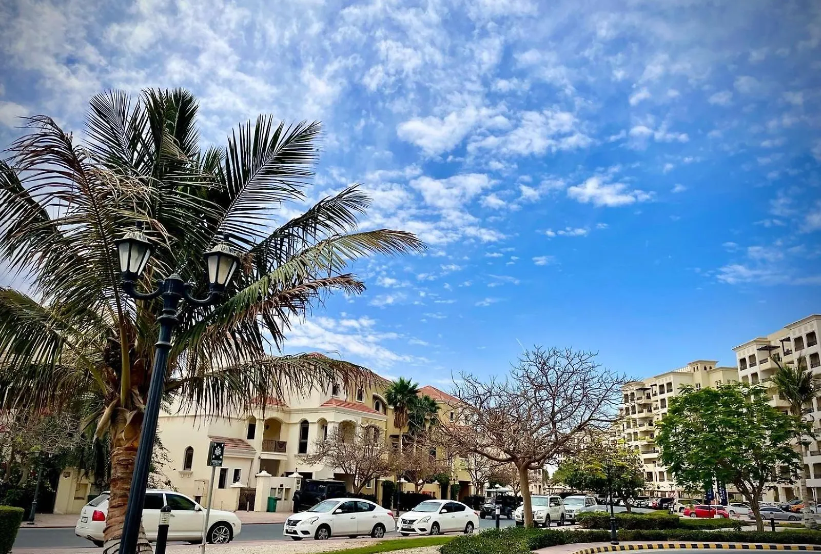 Elegant One-Bedroom Apartment In Marina Al Hamrah Village Ras al-Khaimah