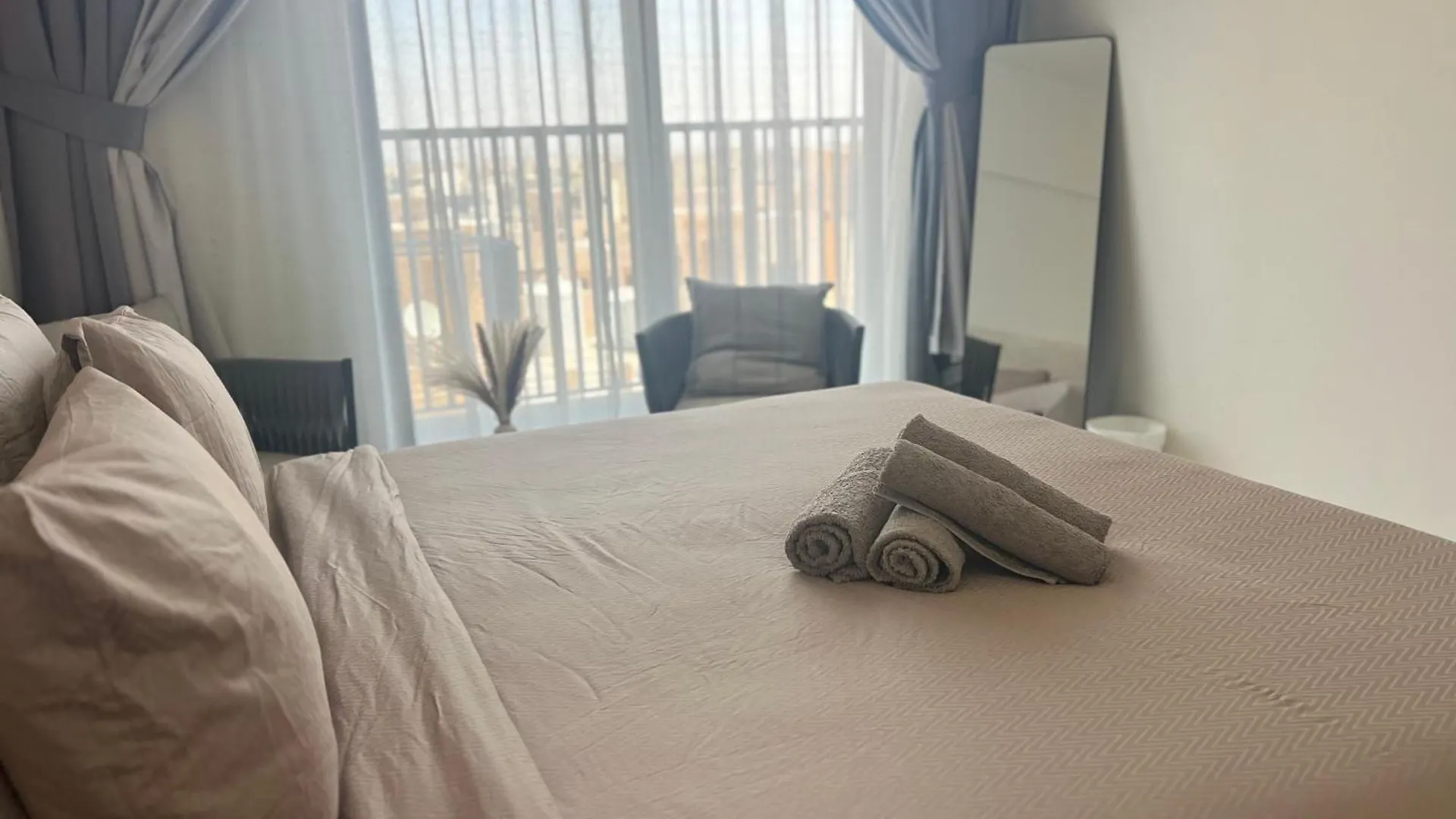 Elegant One-Bedroom Apartment In Marina Al Hamrah Village Ras al-Khaimah United Arab Emirates
