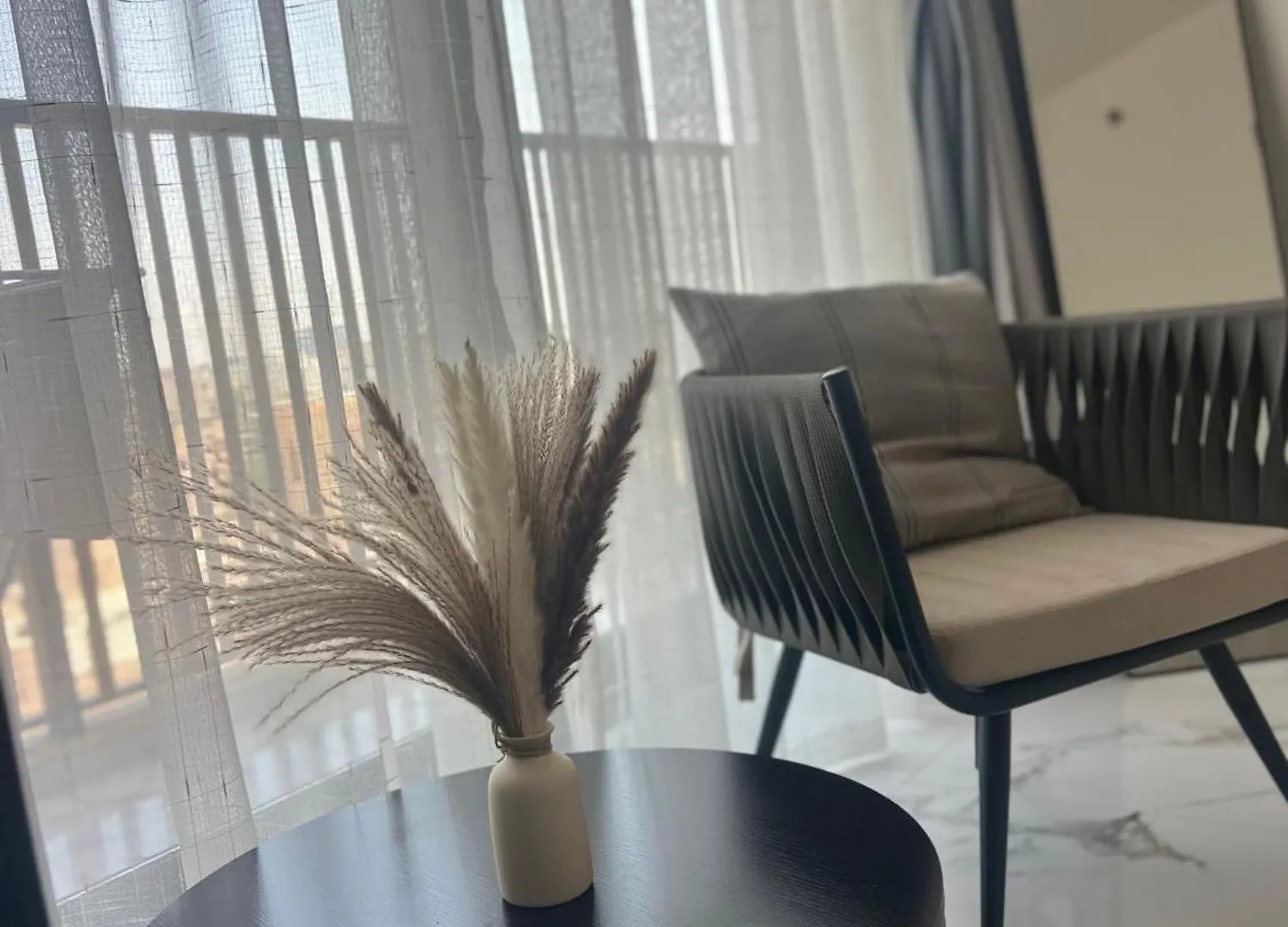 Elegant One-Bedroom Apartment In Marina Al Hamrah Village Ras al-Khaimah