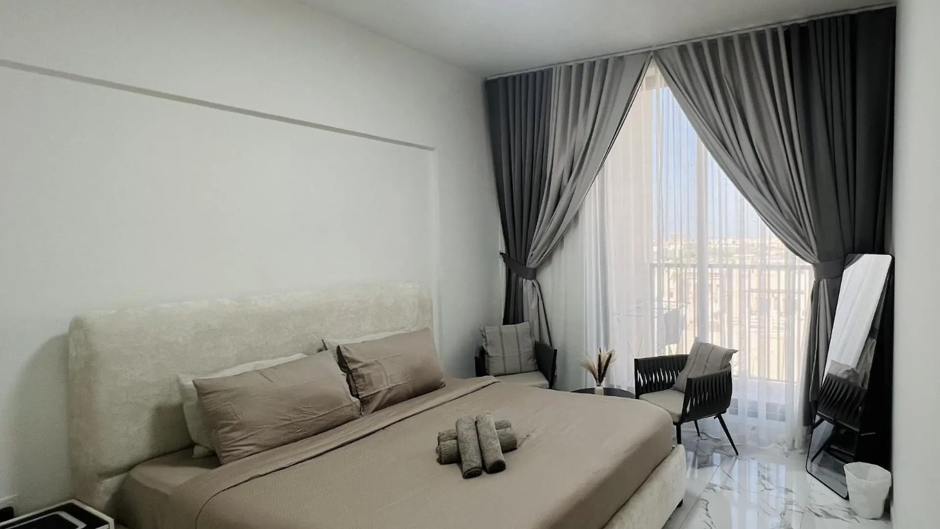 Elegant One-Bedroom Apartment In Marina Al Hamrah Village Ras al-Khaimah